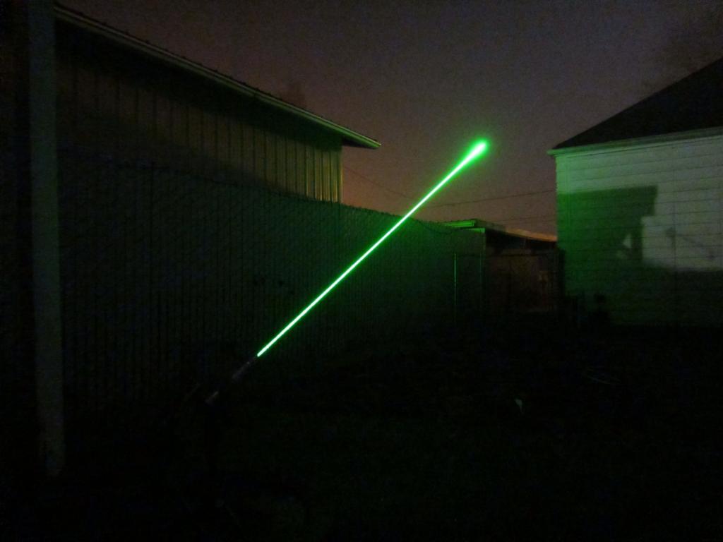 pointeur laser vert 