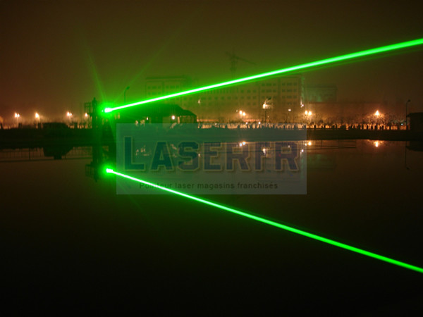 laser 2000mw vert