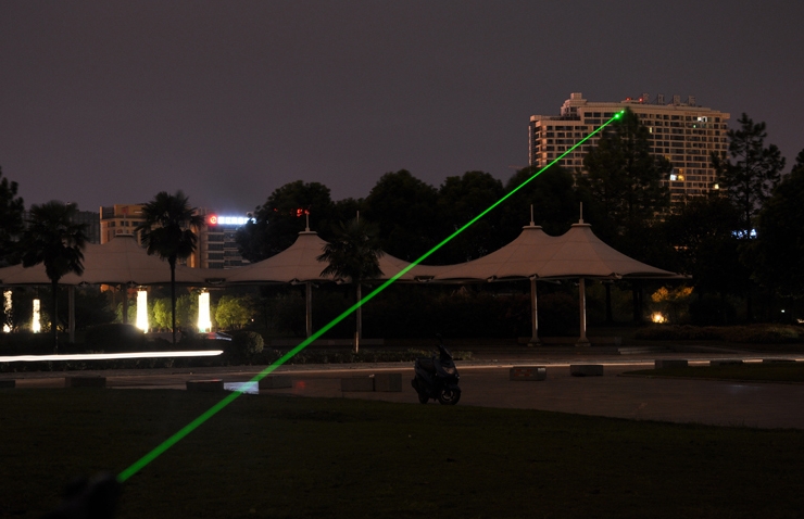 laser vert puissant 2000MW 