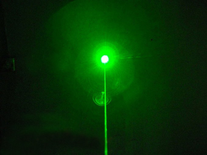 laser vert surpuissant 
