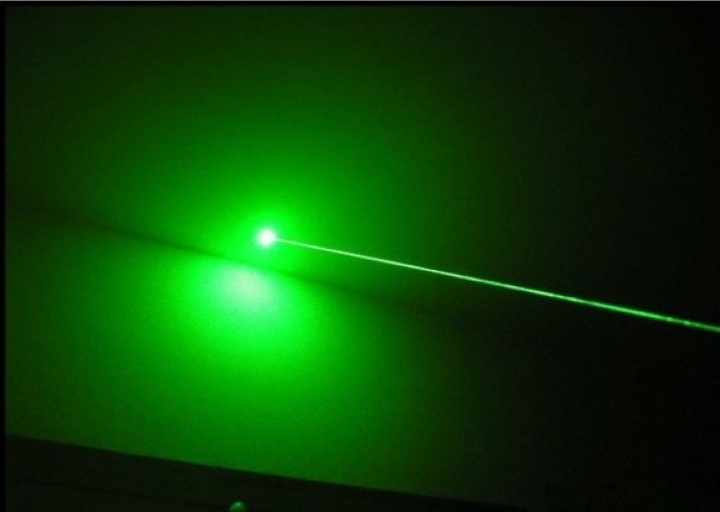 pointeur laser vert 5mw