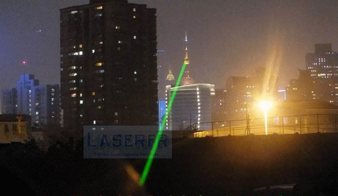 pointeur laser vert 200mw