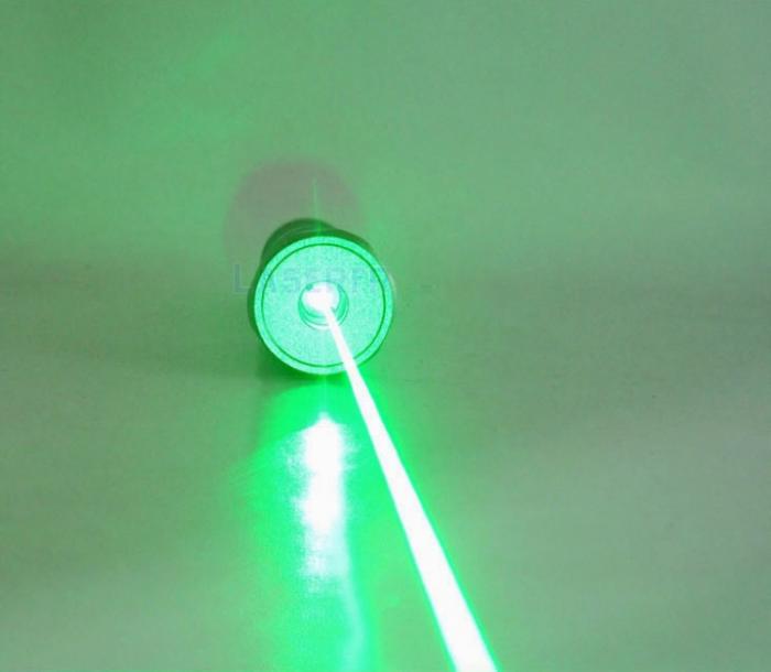 pointeur laser vert 300mw 