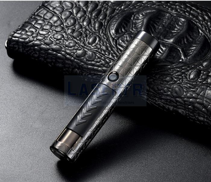 pointeur laser briquet cigarette