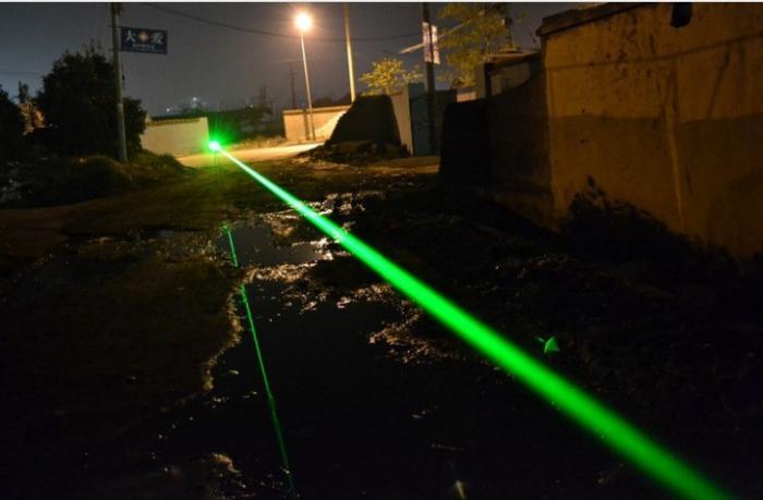 laser vert 100mw