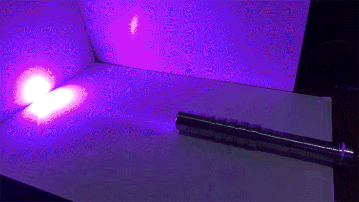 laser magnetron coloré de couleur RGB