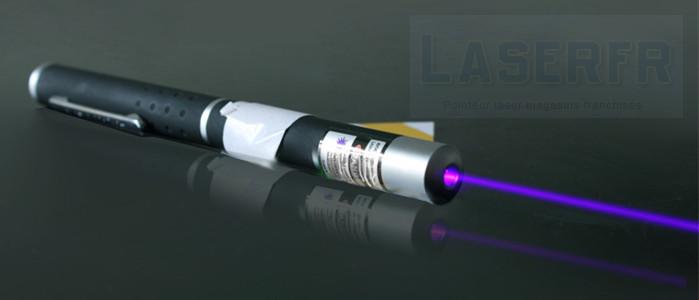 Pointeur laser violet